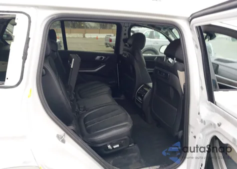 2021 BMW X7 xDrive40I z USA, uszkodzony, nr VIN 5UXCW2C06M9F57016